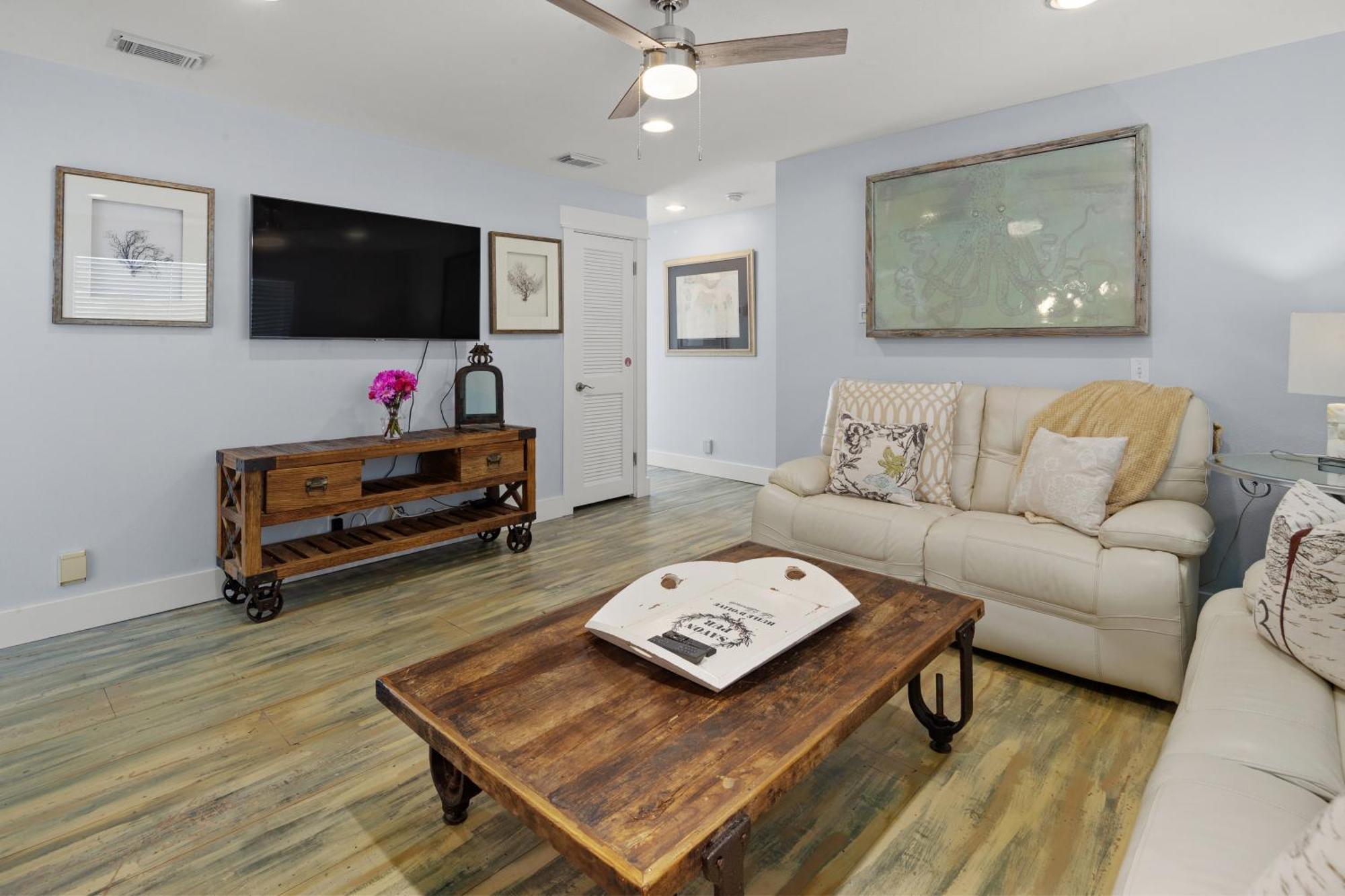 Luxury Gulf Front Property! Directly On The Beach! Sleeps 15! Panama City Beach Buitenkant foto